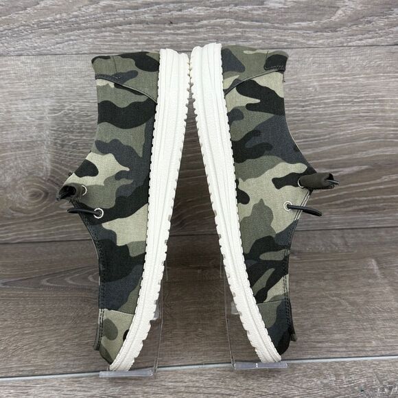 Hey Dude Wendy Women’s Sz 9/EU 40 Camo Green Slip On Comfort Loafers 121417003 - Picture 9 of 10